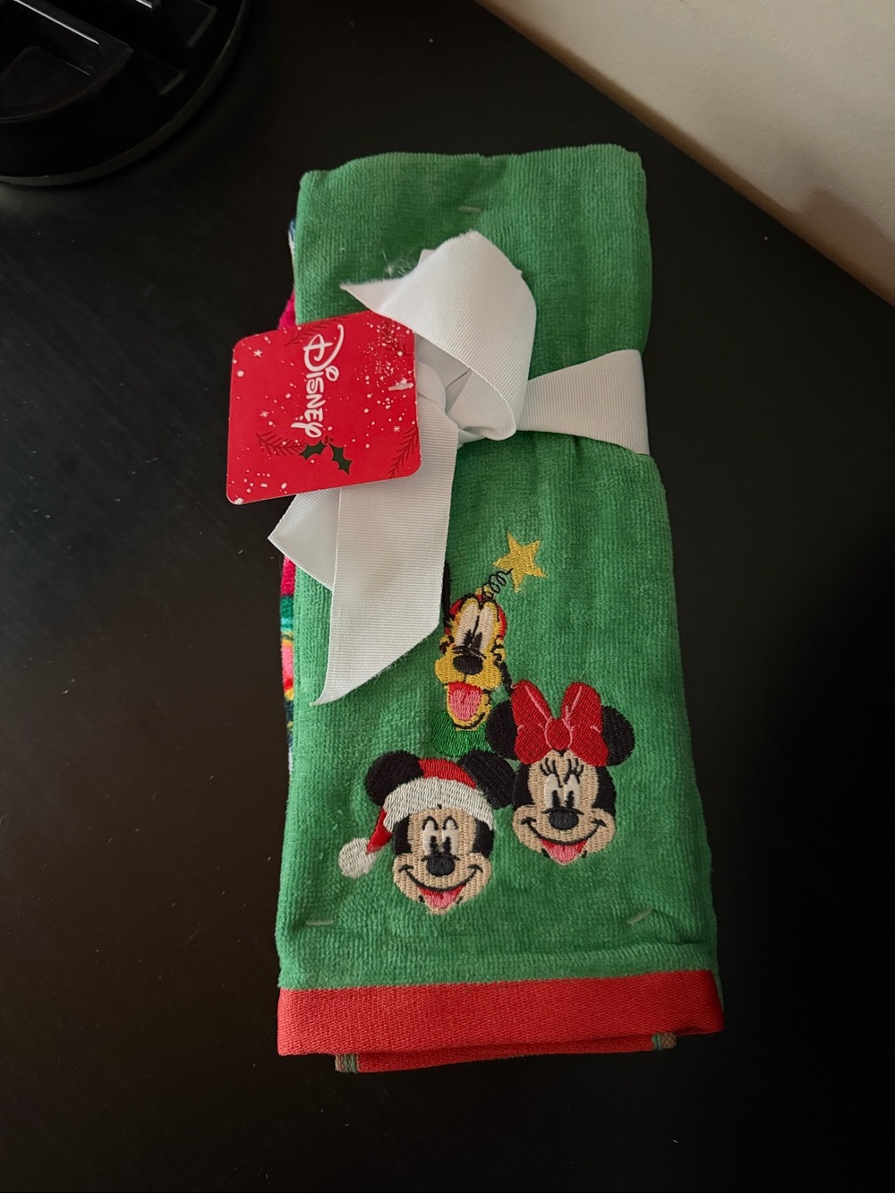 Disney Holiday Hand Towels   with Minnie, Mickey & Pluto Motifs